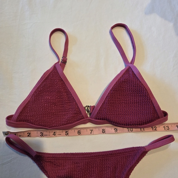 Women’s Textured Raspberry Triangle Bikini Set - Unbranded - Picture 3 of 4